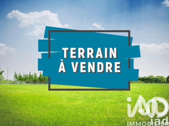 Terrain 668 m²