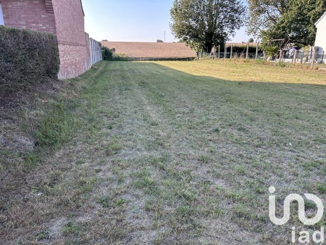 Terrain 675 m²