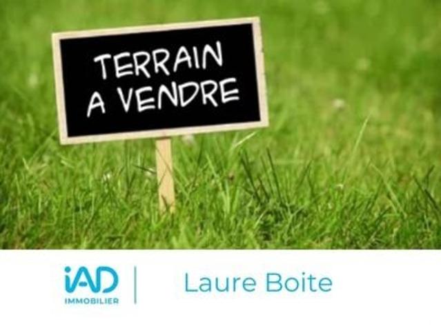 Terrain 680 m²