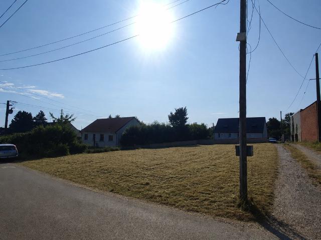 Terrain 682 m²