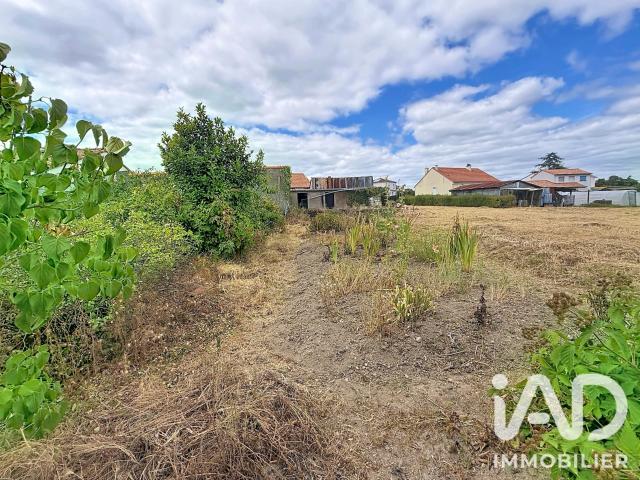 Terrain 609 m²
