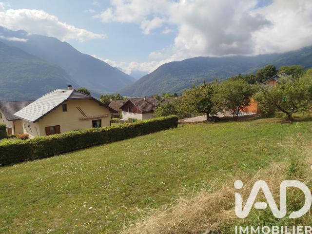 Terrain 610 m²