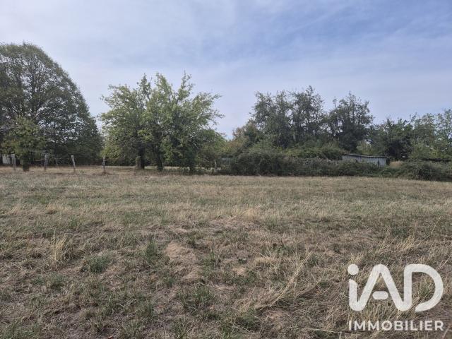 Terrain 638 m²