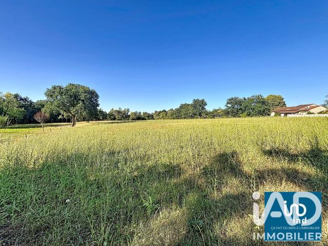 Terrain 6 371 m²