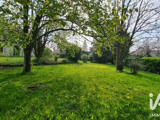 Terrain 780 m²