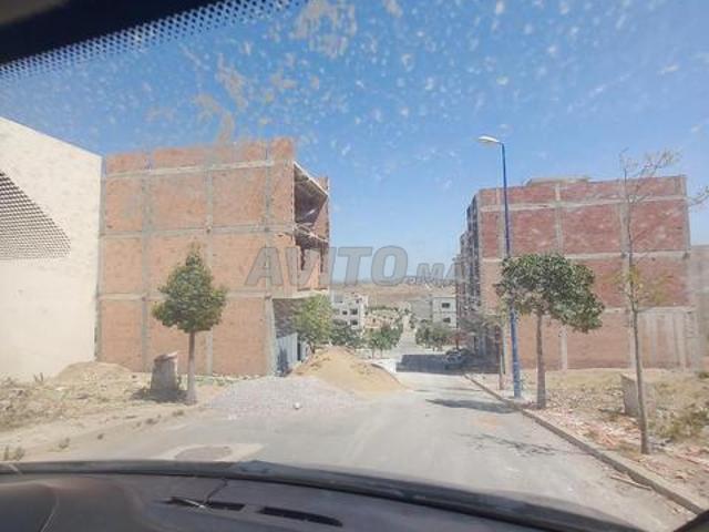 Terrain 78 m² garage deux étages lotissement Echourouk El Ouamama
