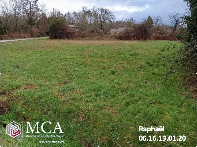 Terrain 790 m2 mios