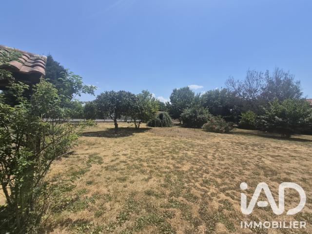 Terrain 791 m²