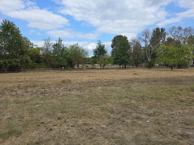 Terrain 700 m2 la force