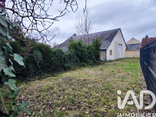Terrain 711 m²