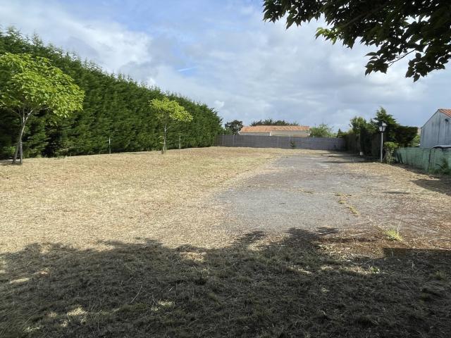 Terrain 727 m2 Bourgenay