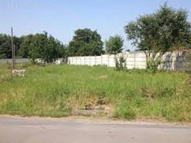 Terrain 730 m2 le teich