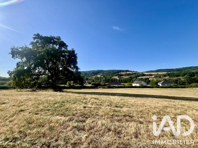 Terrain 7 420 m²