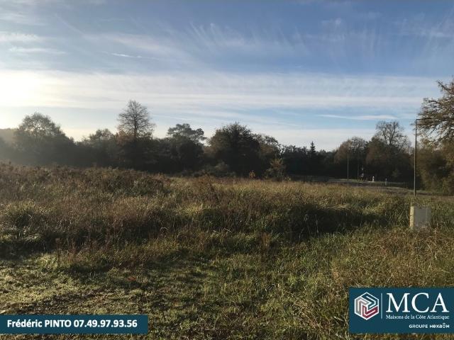 Terrain 840 m2 bas mauco