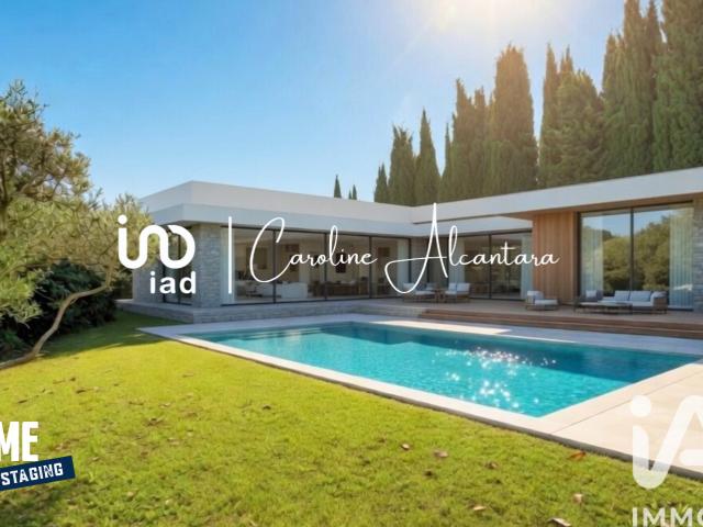 Terrain 840 m²
