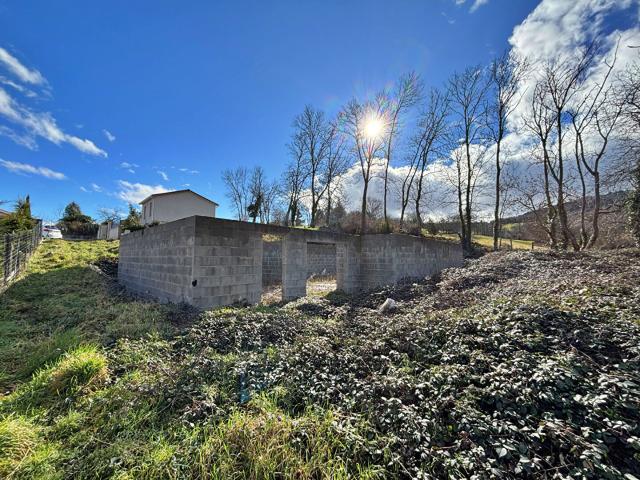 TERRAIN 841 M2 VILLEMONTAIS