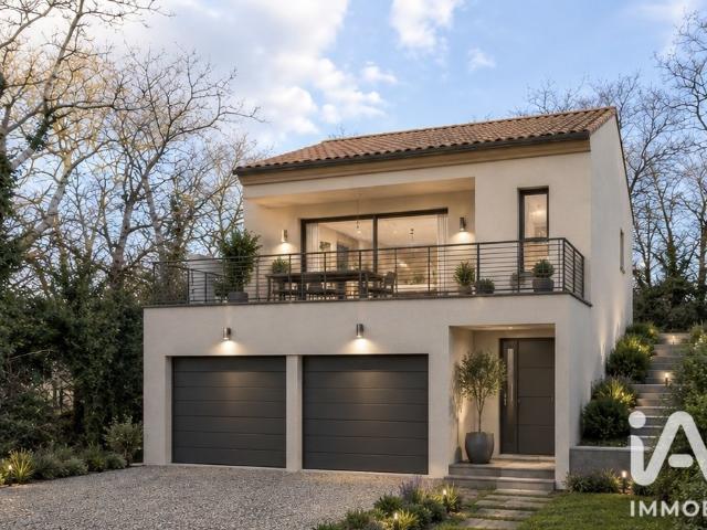 Terrain 850 m²