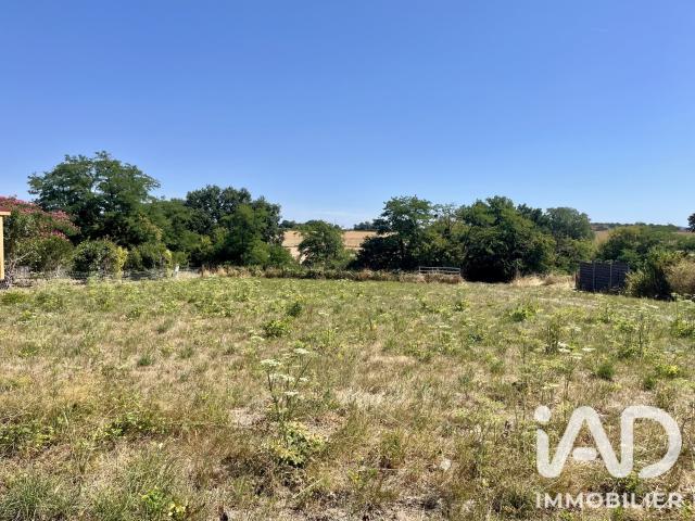 Terrain 863 m²