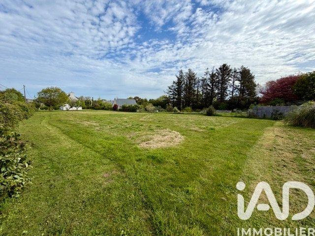 Terrain 876 m²