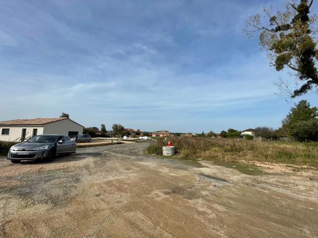 Terrain 800 m2 libre constructeur
