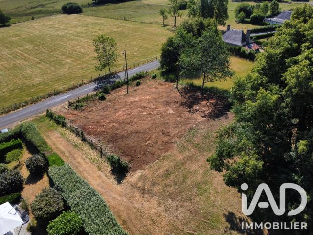 Terrain 960 m²