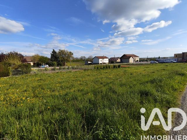 Terrain 998 m²