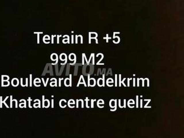 Terrain 999 M2 gueliz Rue Abdelkrim khattabi