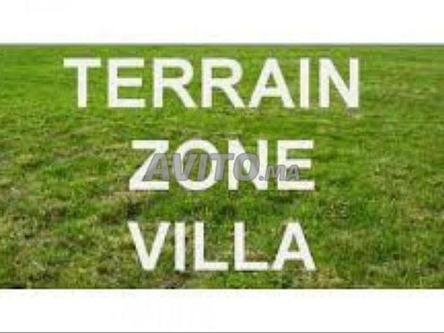 Terrain 910m Zone Villa A California