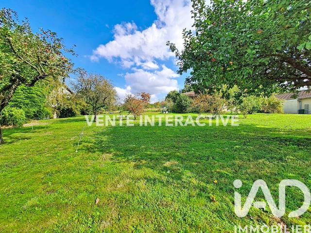 Terrain 931 m²
