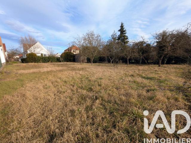 Terrain 936 m²