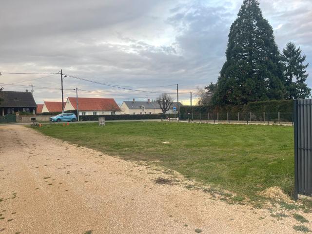 Terrains Cormeray 600 m2