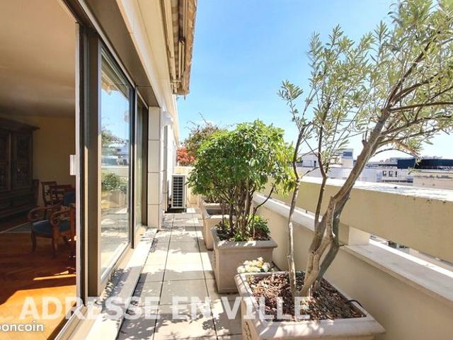 Terrasse en avant dernier étage sud/ouest
