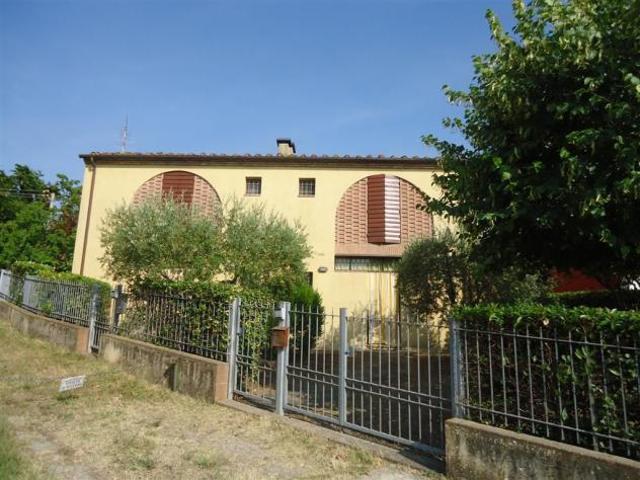 TERRATETTO di 4 vani e di 65 mq CASTELFIORENTINO rif. C 76