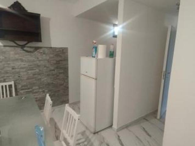 TERRATETTO di 4 vani e di 80 mq FIRENZE rif. AAJ402