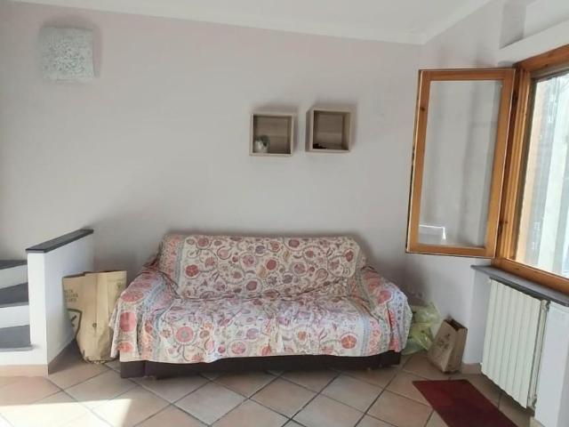 Terratetto in affitto a Cascina