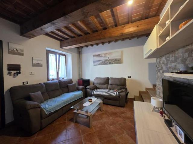 Terratetto in vendita a Torretta Vecchia Collesalvetti 87 mq Rif: 1414593