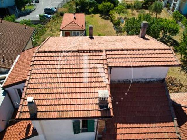 Terratetto in vendita a Vado Ligure