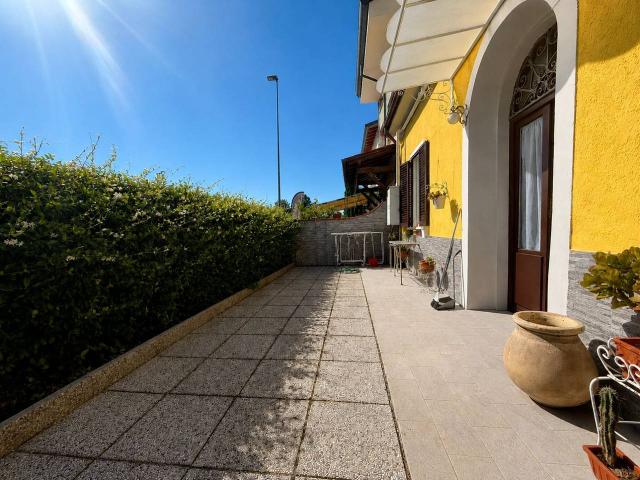 Terratetto in vendita a Viareggio