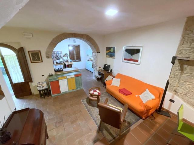 Terratetto in vendita a Camaiore
