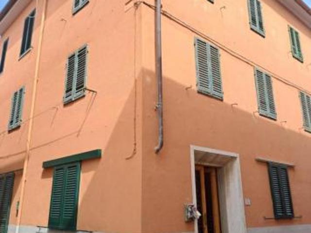 Terratetto in vendita a Calci 125 mq Rif: 1413902