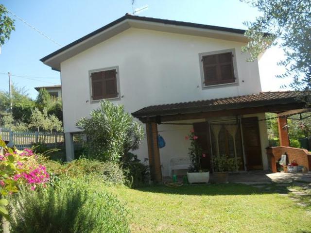 Terratetto in vendita a Castelnuovo Magra 130 mq Rif: 1294413
