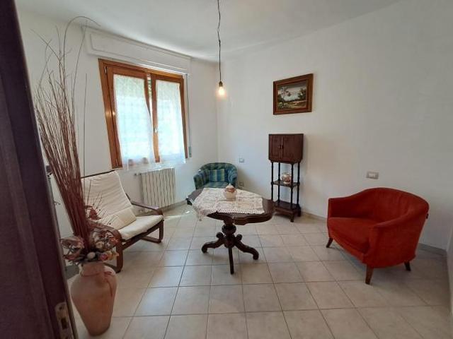 Terratetto in vendita a Cascina 122 mq Rif: 1417647