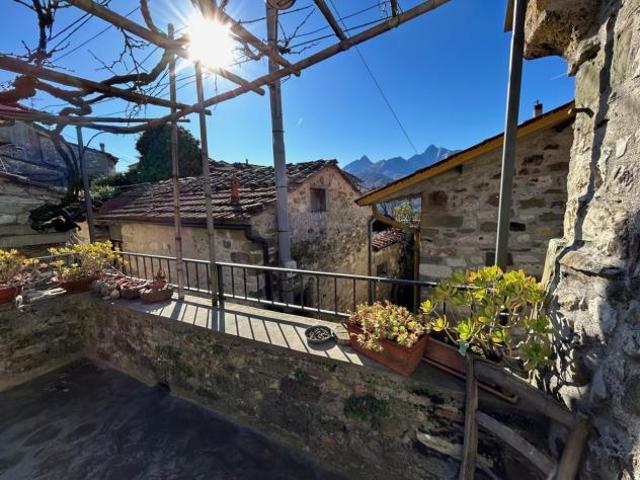Terratetto in vendita a Casola in Lunigiana