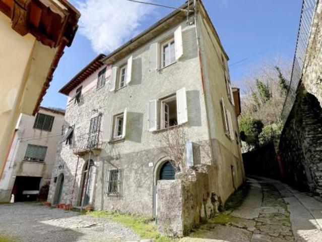 Terratetto in vendita a Cune Borgo a Mozzano 60 mq Rif: 1417286