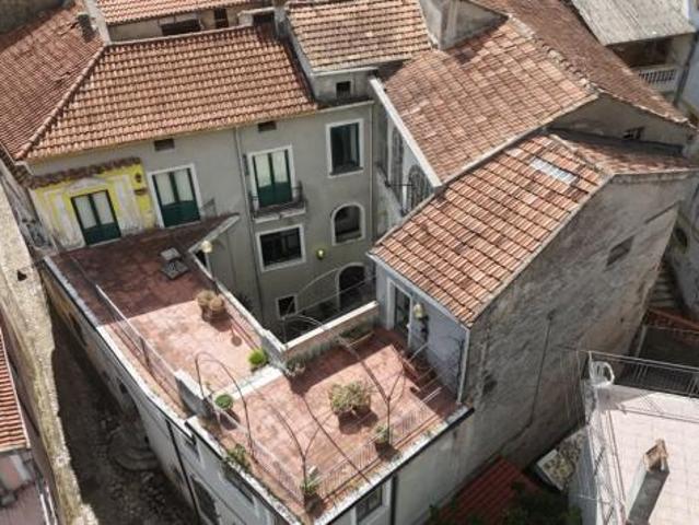 Terratetto in vendita a Giffoni Sei Casali
