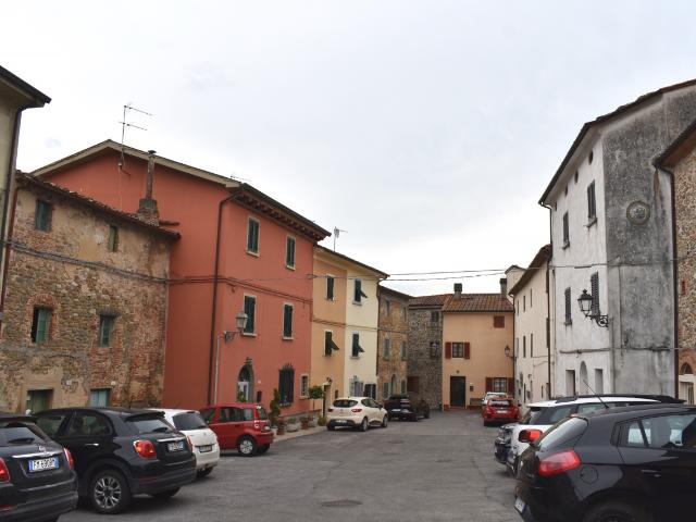 TERRATETTO in VENDITA a LARCIANO di 5 vani