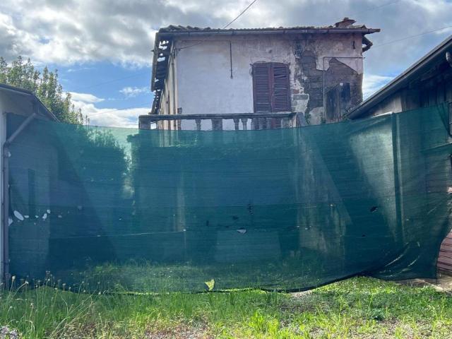 Terratetto in vendita a Massa