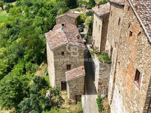 Terratetto in vendita a Piandimeleto 230m² Piandimeleto