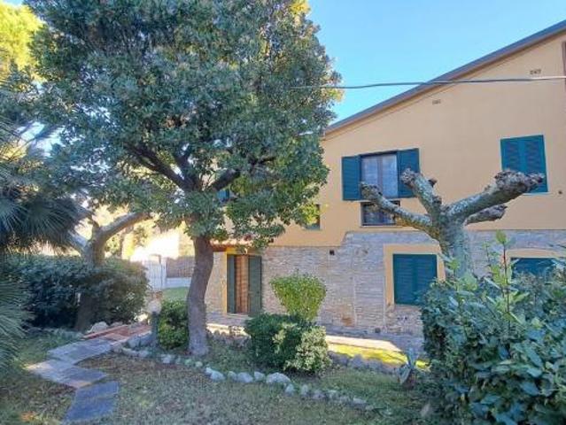 Terratetto in vendita a Rosignano Marittimo 100 mq Rif: 1357976