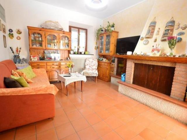 Terratetto in vendita a Segromigno In Monte Capannori 90 mq Rif: 1397270